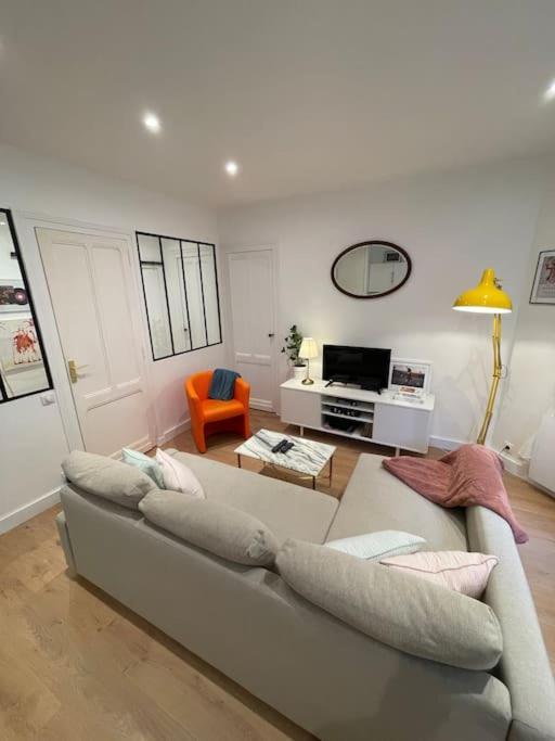 Appartement Aux Chartrons Bordeaux Exterior photo